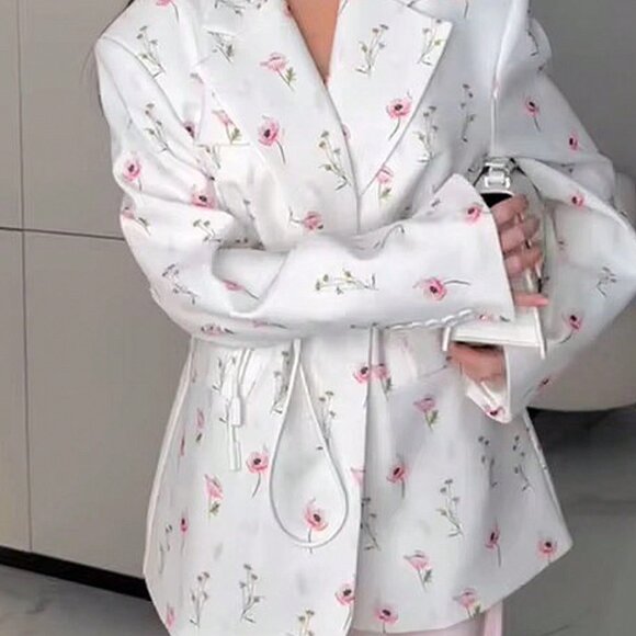 White Elegant Women's Flower Printed V Neck Lace Up Blazer Long Sleeve - Picture 3 of 7
